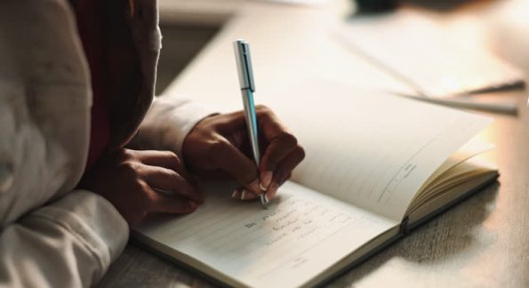 GUÍA DE JOURNALING: 100 PREGUNTAS PARA SUPERAR UNA RUPTURA AMOROSA - Image 5