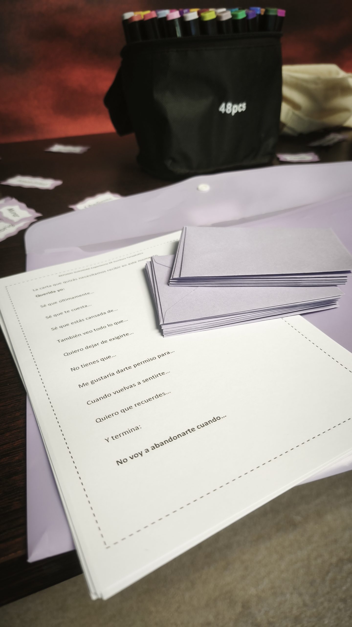 Refugio Suavidad | Escritura terapéutica: DEJA DE PELEAR CON TUS EMOCIONES - Image 19