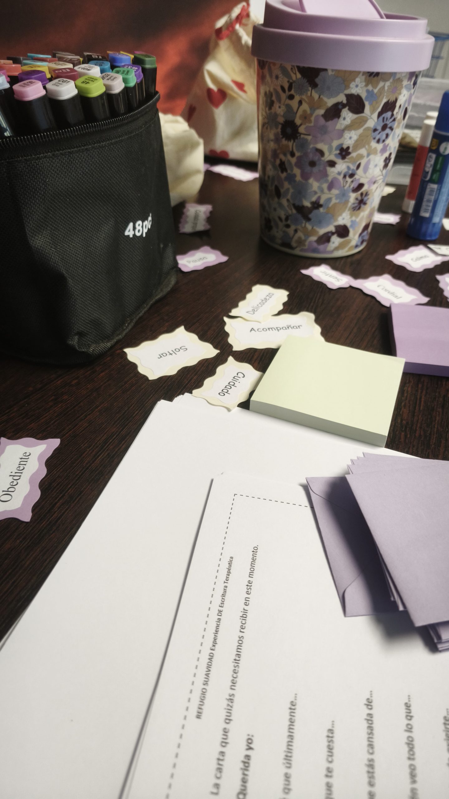 Refugio Suavidad | Escritura terapéutica: DEJA DE PELEAR CON TUS EMOCIONES - Image 23
